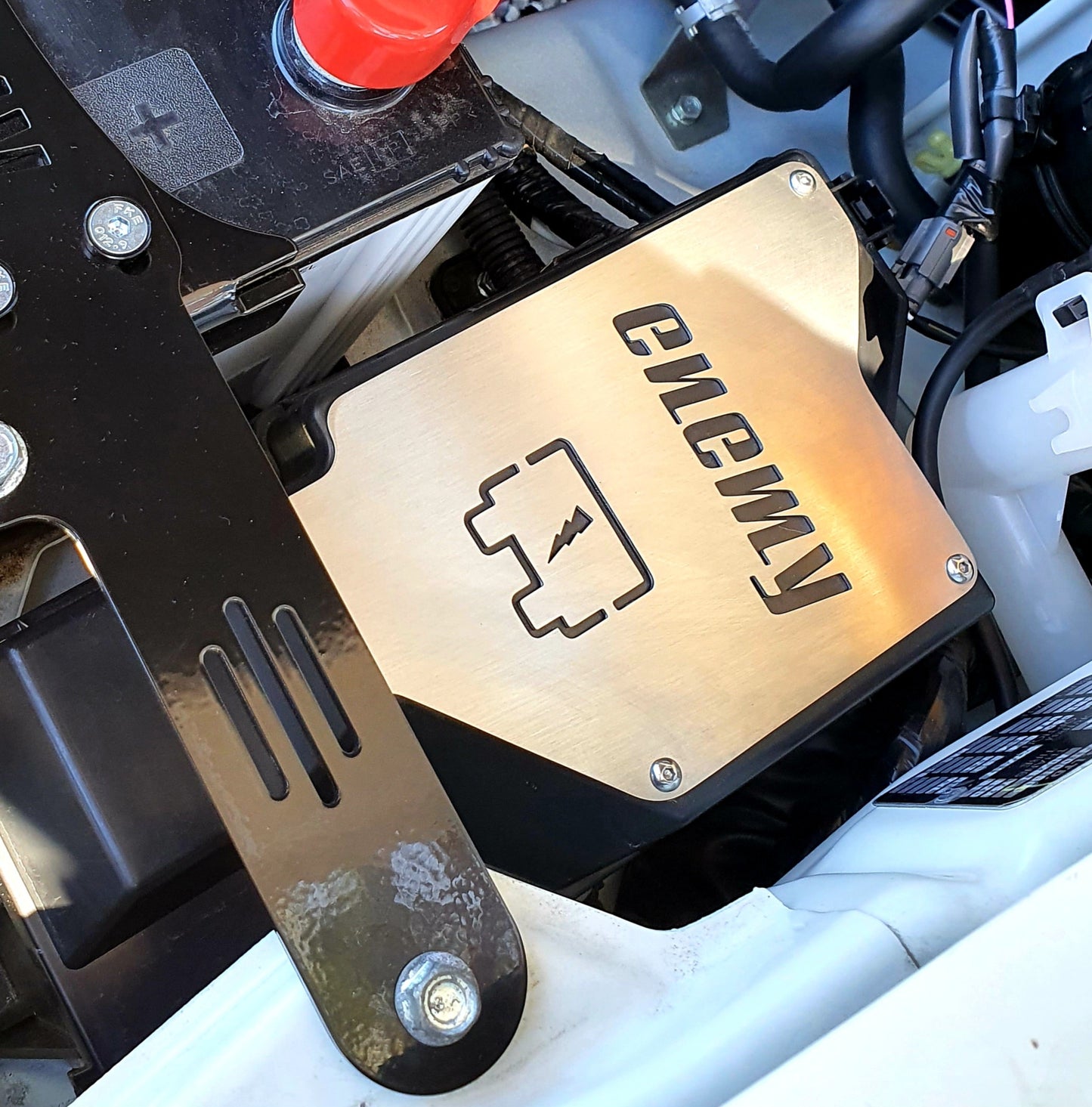 Dmax/Colorado Second Gen Fuse Box Cover Plate